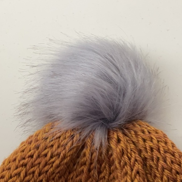 Fall Knitted Beanie w/ Pom Pom and Tag, Adult Size, Rust, Beige, Cream, Grey - Picture 9 of 10